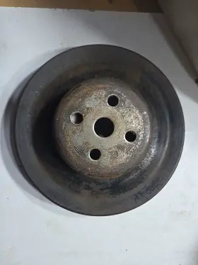C70E-8509-D FORD Water Pump Pulley 302 Fairlane Falcon
