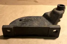 C7AA-2888 FORD Compressor Bracket Dog Leg Mustang #3