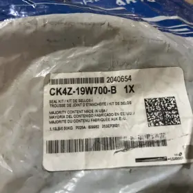 CK4Z-19W700-B FORD Seal Transit Nos Kit