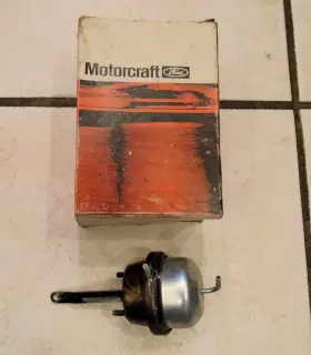 D4FZ-18A318-B FORD Nos Heat Defrost Vacuum Control Pinto