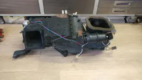 F4ZH-18C433-AA FORD Heater Box Blower Motor Housing Hvac