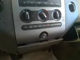 655-02281 FORD TRUCK Heat Climate Temperature Control Front
