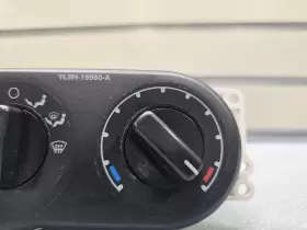 YL8H-19980-A FORD Dash Ac Heater Climate Temperature Control #2