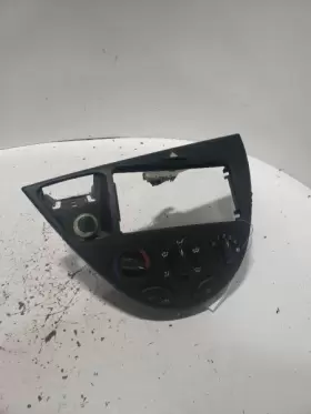 YS4Z18C419AC FORD Temperature Control Finish Focus