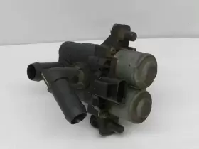 YW4H-18K487-AA FORD Heater Control Valve Thunderbird #2