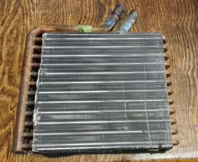 P5129001 FREIGHTLINER Heater Core