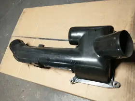 3875848 GENERAL MOTORS Bel Air Lower Distributor Duct Caprice #2