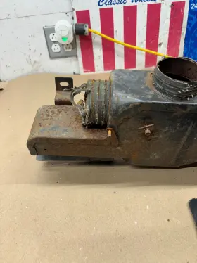 3945842 GENERAL MOTORS Heater Core Box Underdash C10 K10 K5 #2