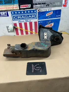 3945842 GENERAL MOTORS Heater Core Box Underdash C10 K10 K5