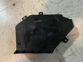 52495718 GENERAL MOTORS Heater Core Cover Lid Chevy Gmc