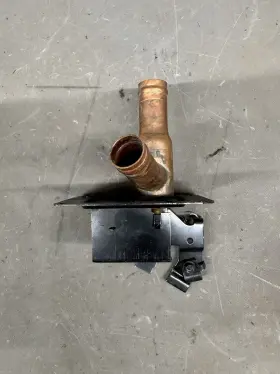 3138018 GENERAL MOTORS GM Nos Dash Heater Core Duct Vent