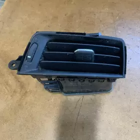 20943682 GM Air Deflector Vent Front Left Outer Sierra