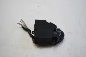 15232218 GMC Left Heater Ac Hvac Blend Door Actuator Acadia #3