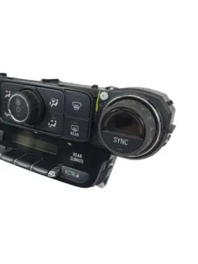 YUKONXL15 GMC TRUCK Temperature Control Dash Yukon #3