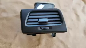 243.HO1M13 HONDA Left Outer Dash Ac Heater Air Vent Crv