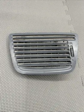 77620-SR3-C01ZB HONDA Hatch Center Dash Dashboard Ac Vent