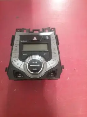 655-52835 HYUNDAI Temperature Control Ac Heated Seats Elantra
