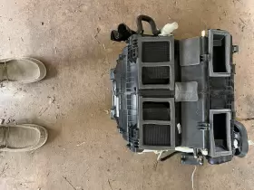 27110JK75A INFINITI Convertible Heater Core #3