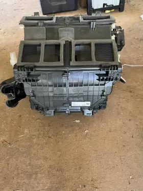 27110JK75A INFINITI Convertible Heater Core