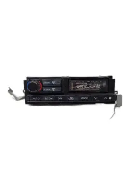 275004W301 INFINITI Temperature Control Navigation QX4