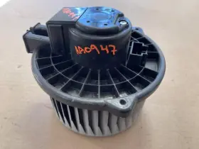 615.IS8Q14 ISUZU MEDIUM DUTY TRUCK Nqr Heater Core Blower