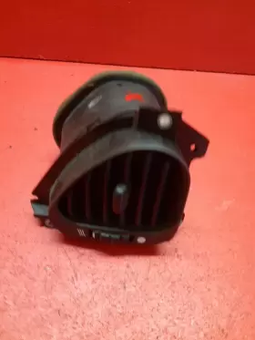 GJA6720AE JAGUAR Xkr Front Right Dash Vent Grille #2