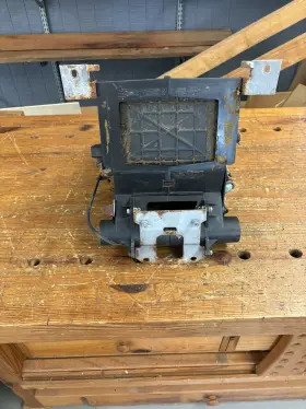 27106-N4300 DATSUN Heat Unit 280Z