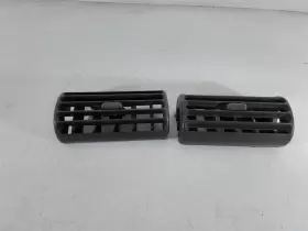 685.AM8597 JEEP Inner Dash Heater Ac Vents Tj Wrangler #2