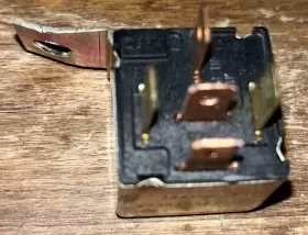 EF3239095 JEEP Relay Xj Cherokee #2