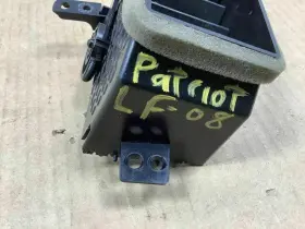 10070484AA01 JEEP/PLYMOUTH TRUCK Front Left Driver Dash Air #2