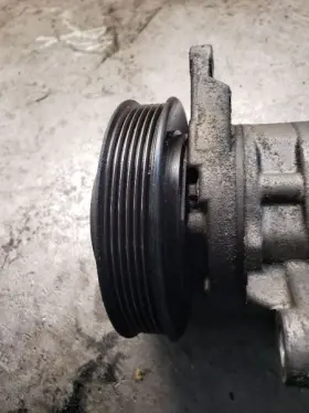 682-00274 JEEP/PLYMOUTH TRUCK Ac Compressor Rear Commander #2