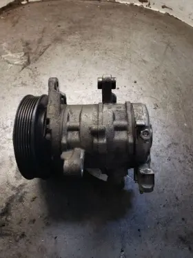 682-00274 JEEP/PLYMOUTH TRUCK Ac Compressor Rear Commander