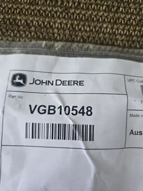 VGB10548 JOHN DEERE Heater Fitting Kit John-deere
