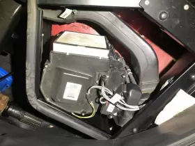 F31-1209 KENWORTH Heater #3