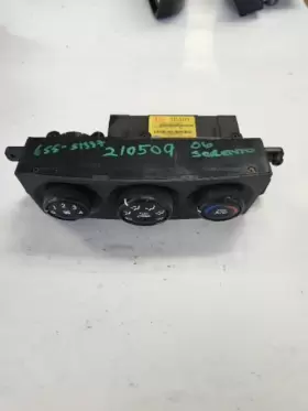 655-51337 KIA Temperature Control Ex Sorento