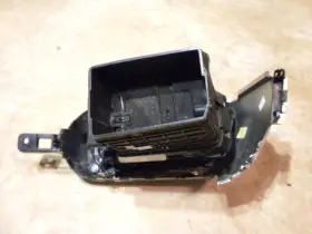 97490-C6000 KIA Rh Passengers Dash Vent Sorento #2