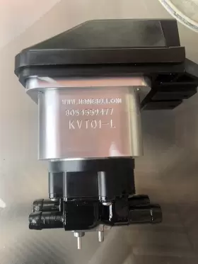 A0008300684 KVT Heater Servo Body Com Mercedes