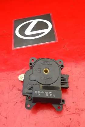 0637007051 LEXUS Heater Air Vent Servo Actuator Damper Flap