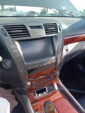 55405-50110 LEXUS Ls Center Dash Air Vent Navigation Display #2