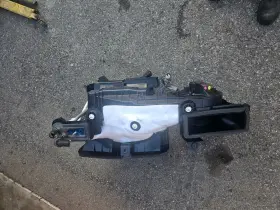 673002681 MASERATI Levante Ac Heater Blower Housing Box Core #2