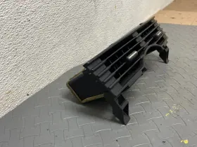 F151-64-930 MAZDA Center Dash Dual Air Vent #2