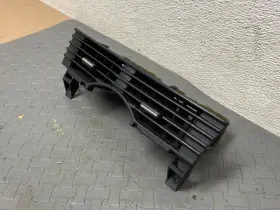 F151-64-930 MAZDA Center Dash Dual Air Vent #3