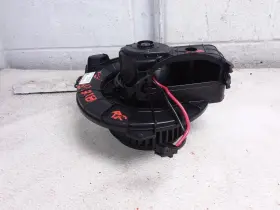 0008307902 MERCEDES Blower Motor #2