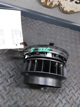 0130309006 MERCEDES Blower Motor E350 #3