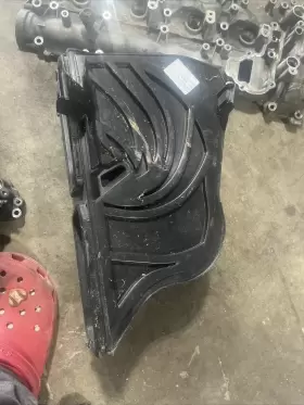2048303303 MERCEDES Glk Heater Evaporator Housing Air Intake