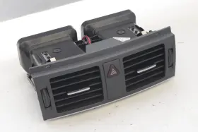2048307354 MERCEDES Center Air Vent W204 C250 C300 C350