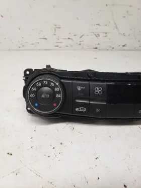 2118303290 MERCEDES Temperature Control Front E350 E300 #2