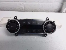 4639060103 MERCEDES Temperature Control G550
