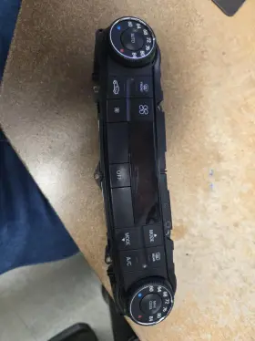 E350 MERCEDES Temperature Control Front E320 #3