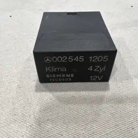 72CD502 MERCEDES Relay Air Conditioner Siemens W124 W201